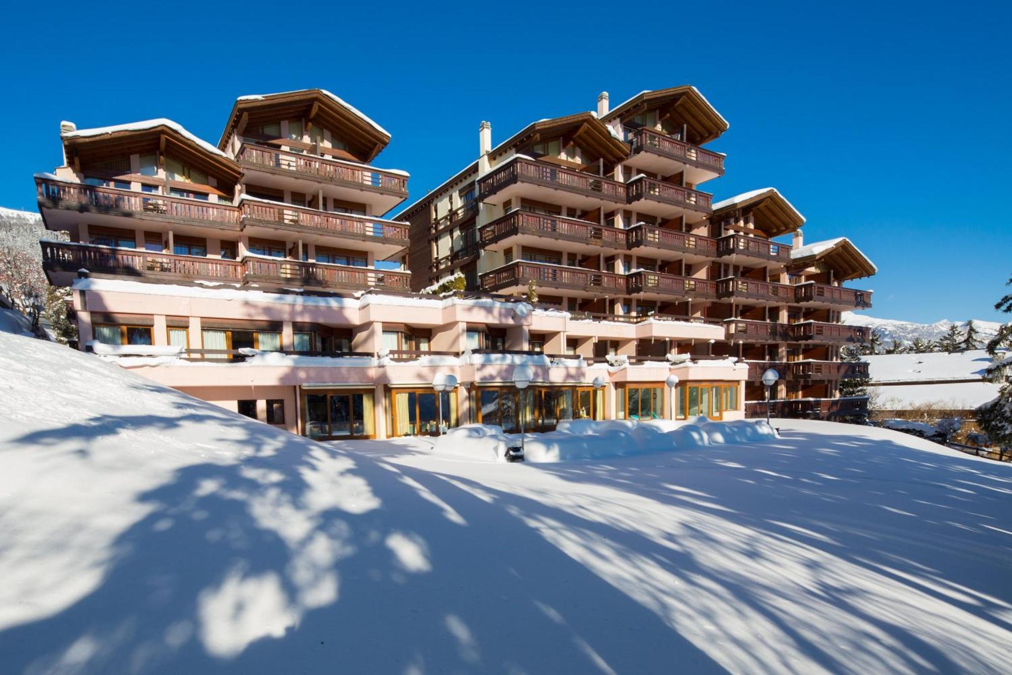 Aparthotel Helvetia Crans-Montana Dış mekan fotoğraf